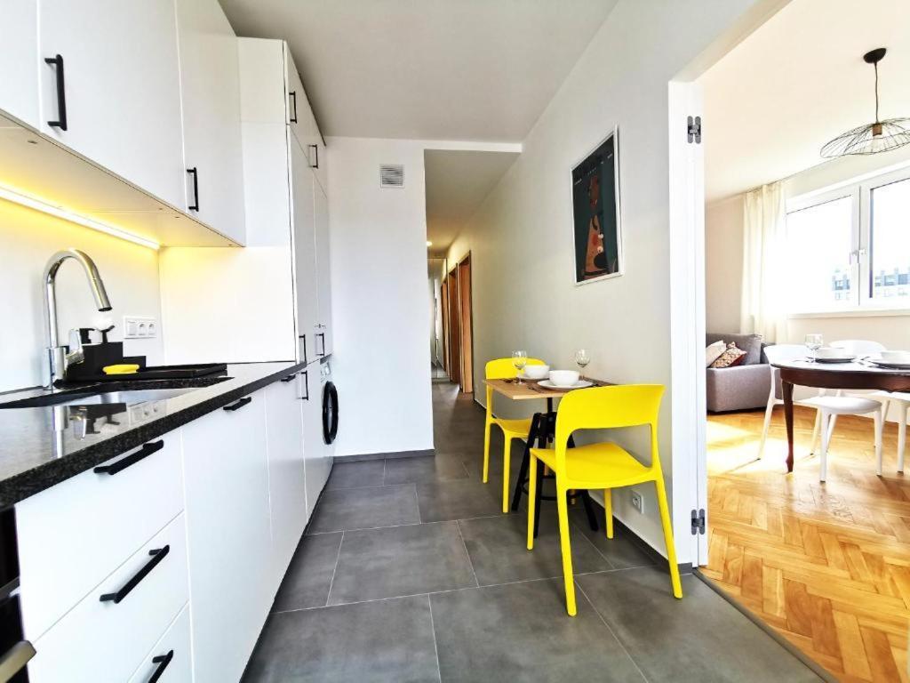 Wroc'Love Haukego Bosaka Check-In 24H Wrocław Buitenkant foto